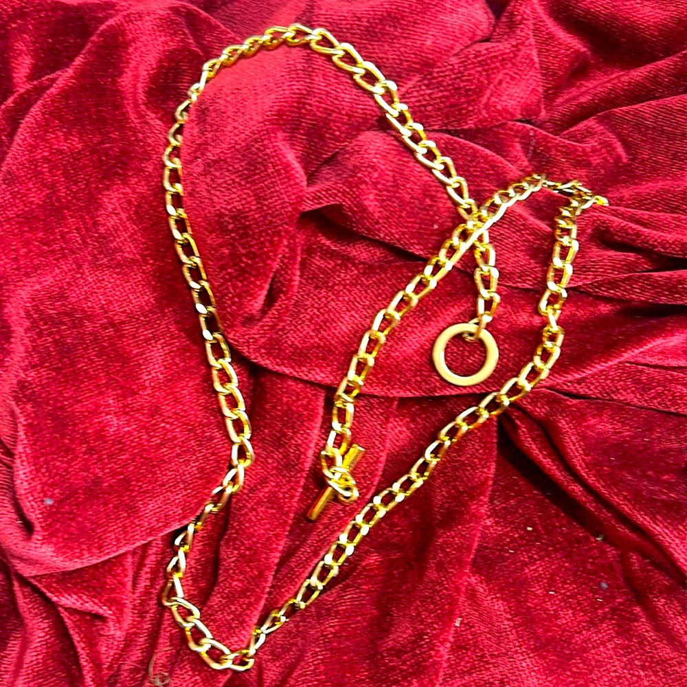 Women’s Gold chain Accent belt